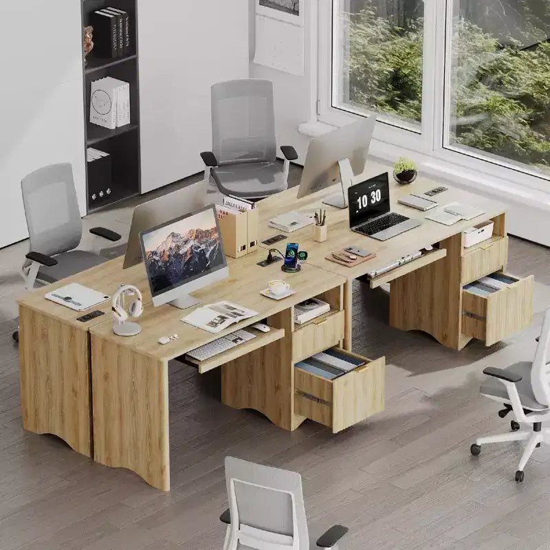 Scrivania da 55" con prese di corrente, vassoio per tastiera e cassetti – Nero / Rovere marrone / Rovere naturale / Noce, 1 persona