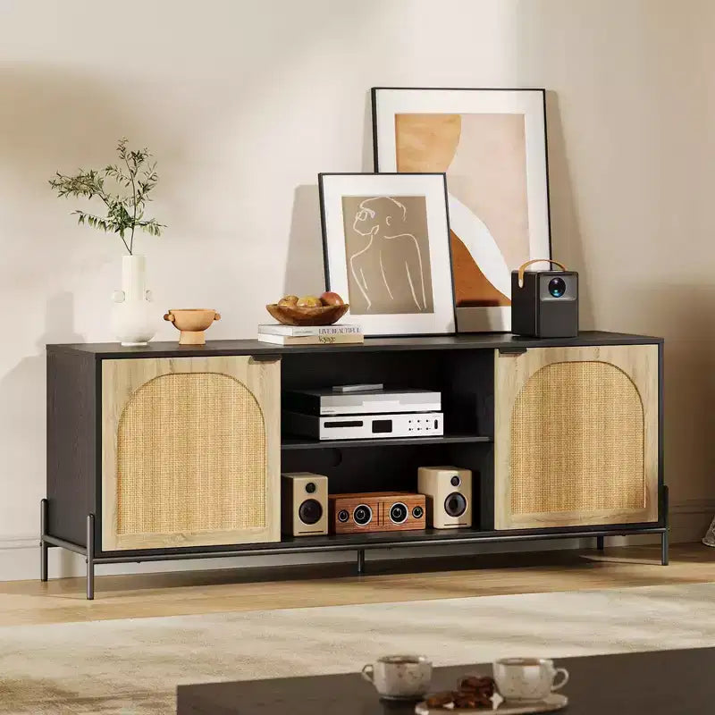 Mobile TV in Rattan Quercia Nera con 2 Armadietti e 2 Ripiani Aperti – Adatto per TV fino a 75"