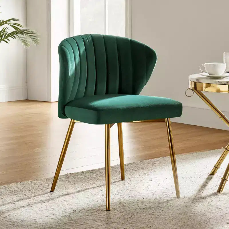 Poltrona d'accento trapuntata in velluto con gambe in metallo, multicolore, a sedile singolo